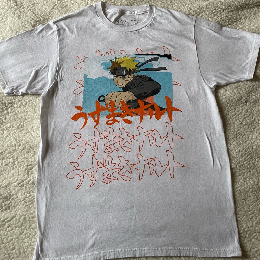 Naruto T-shirt size medium